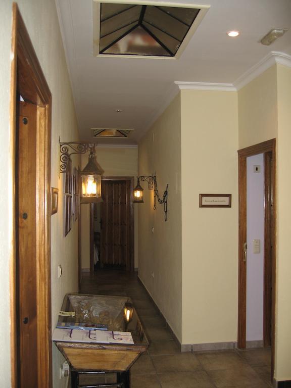 El Aguila Hotel Montemolín